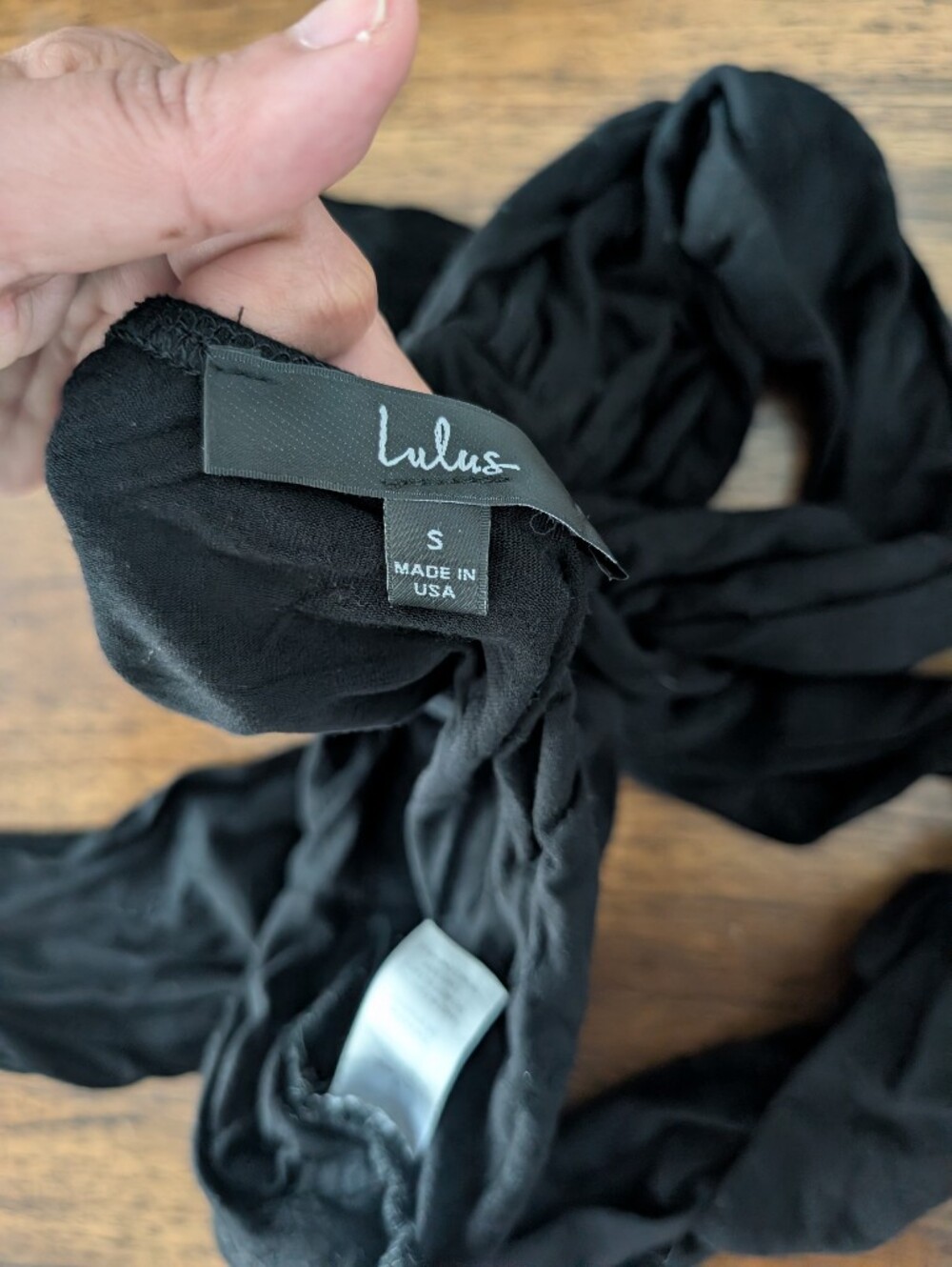 Lulu's Black Ruched Halter Top 🖤 Fun For Raves Size S - Picture 7 of 7